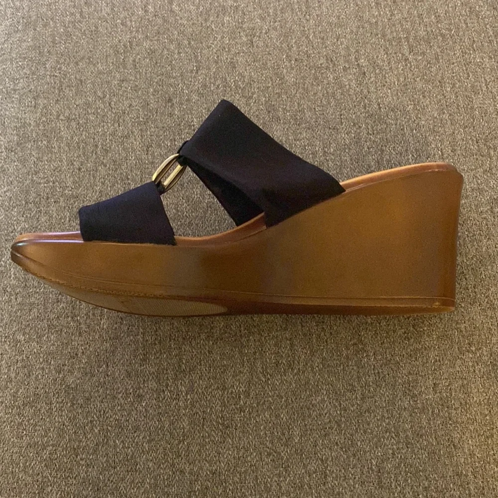 Italian Shoemakers Black Nylon Brass And Leather Wedge Sandal Womens Size 9 - Picture 8 of 15